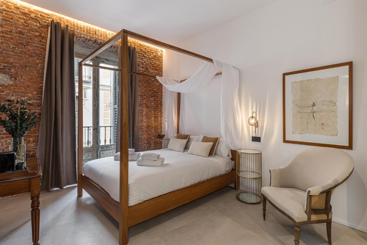 Queens House Chueca Madrid Bagian luar foto