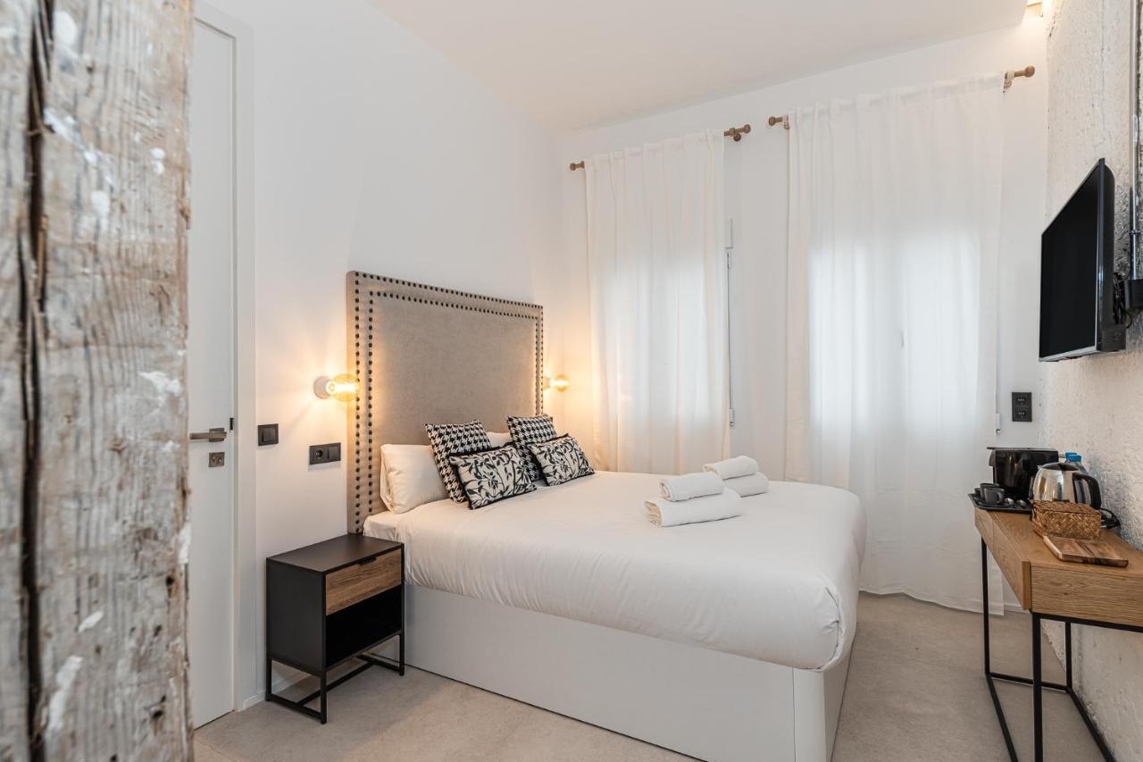 Queens House Chueca Madrid Bagian luar foto